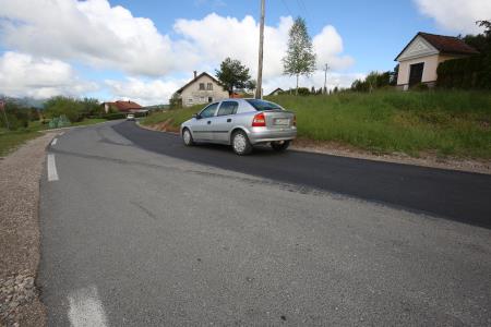 NOV ASFALT SELŠČEK 01 FOTO LJUBO VUKELIČ